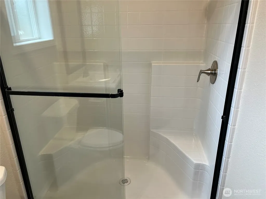 3371 SE Bielmeier Road Port Orchard WA 98367