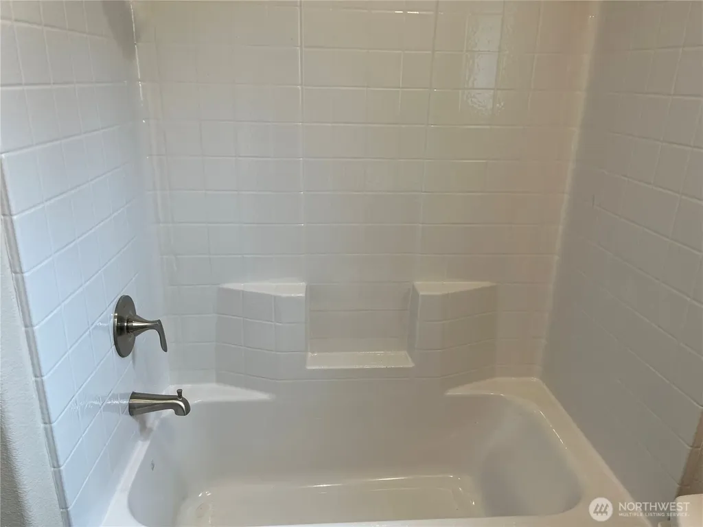 3371 SE Bielmeier Road Port Orchard WA 98367