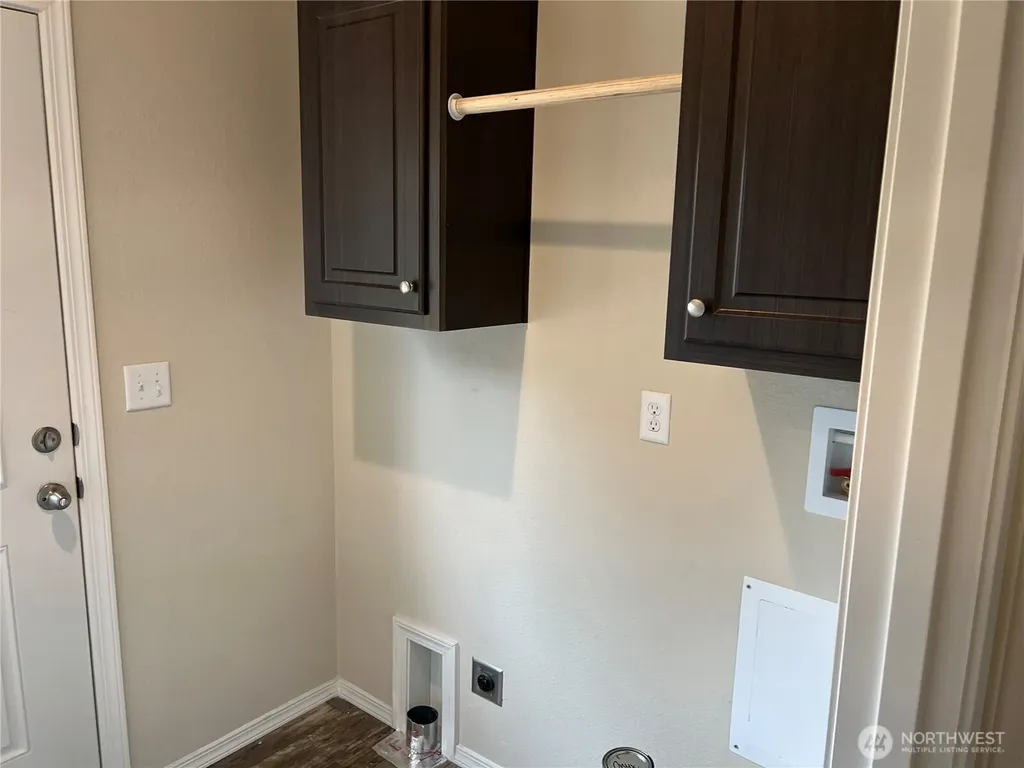 3371 SE Bielmeier Road Port Orchard WA 98367