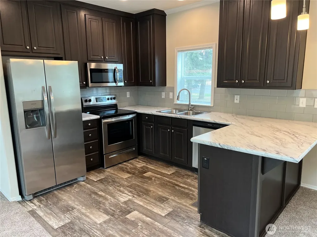 3371 SE Bielmeier Road Port Orchard WA 98367