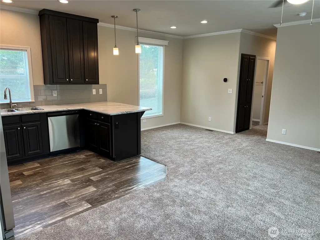 3371 SE Bielmeier Road Port Orchard WA 98367