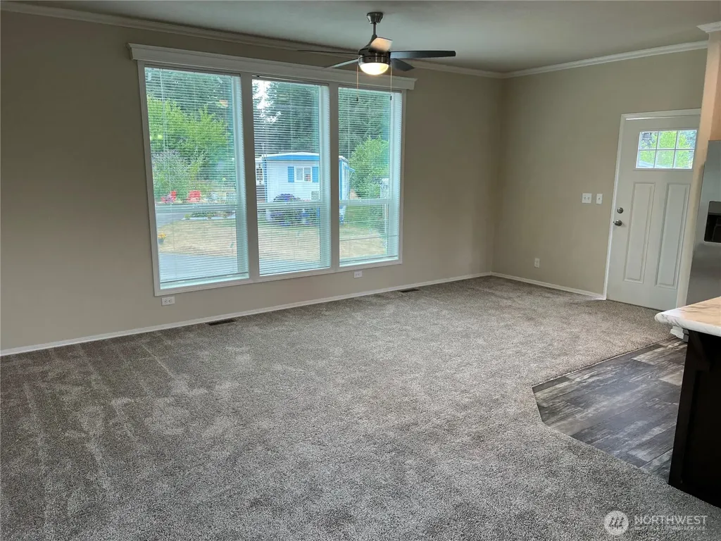 3371 SE Bielmeier Road Port Orchard WA 98367