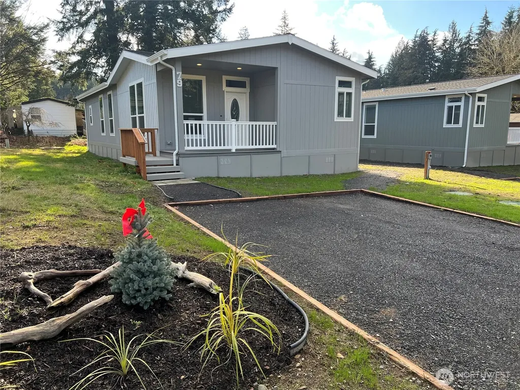 3371 SE Bielmeier Road Port Orchard WA 98367