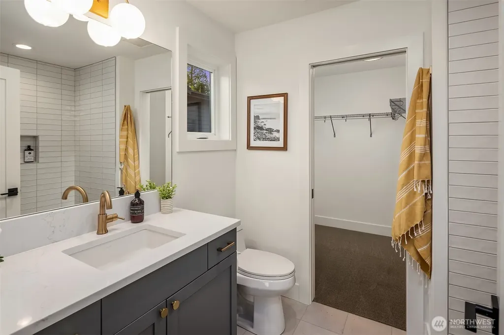 13662 NE 101st Street Kirkland WA 98033