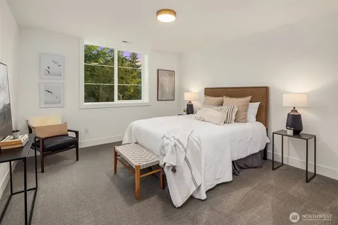 13662 NE 101st Street Kirkland WA 98033