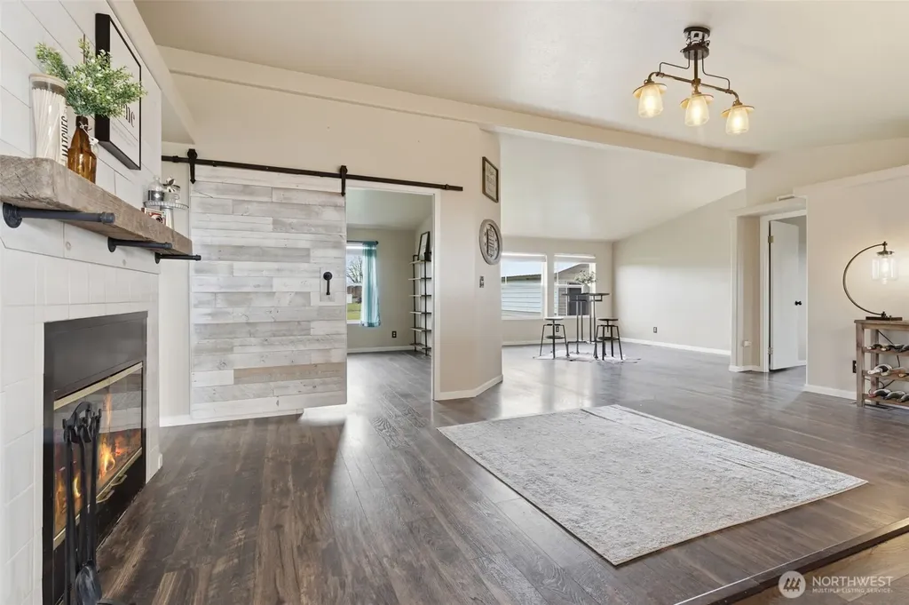 240 Rakoz Road Toledo WA 98591