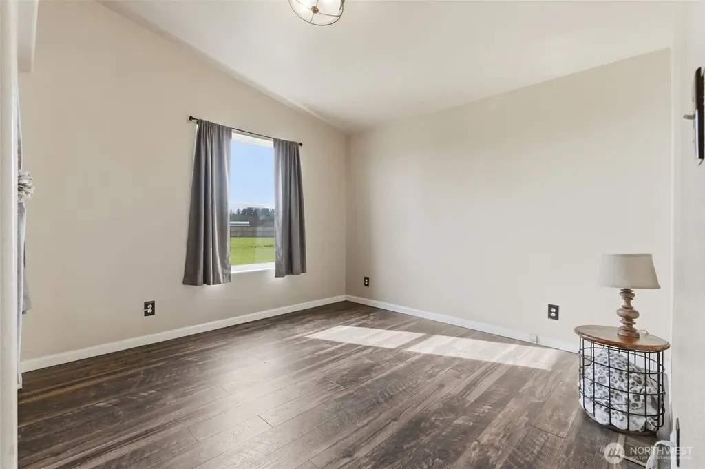 240 Rakoz Road Toledo WA 98591