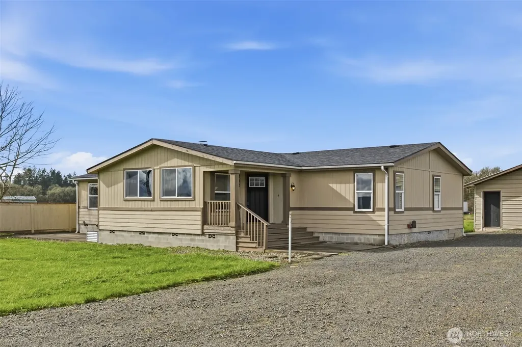 240 Rakoz Road Toledo WA 98591