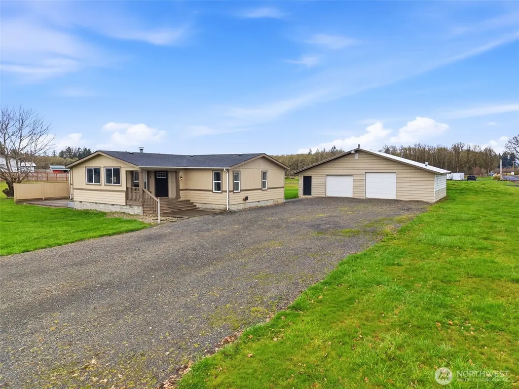 240 Rakoz Road Toledo WA 98591