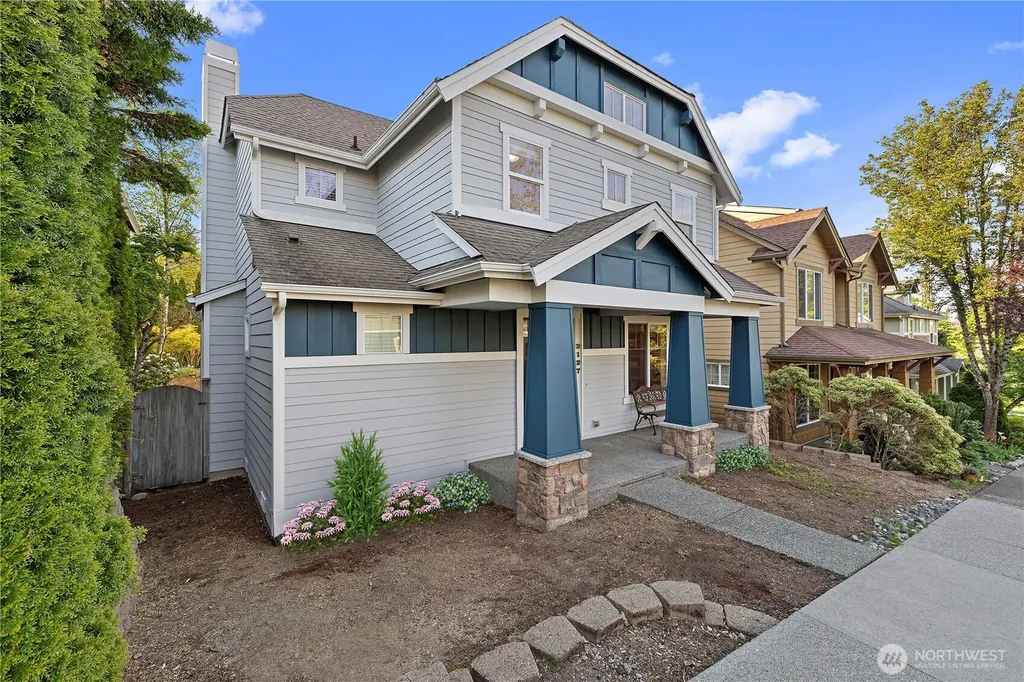 2127 NW Far Country Lane Issaquah WA 98027