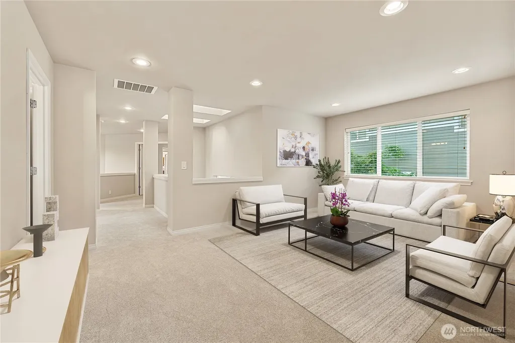 2127 NW Far Country Lane Issaquah WA 98027