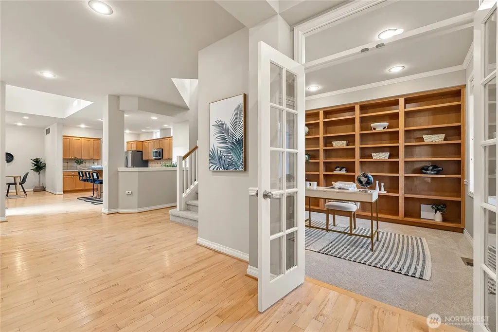 2127 NW Far Country Lane Issaquah WA 98027