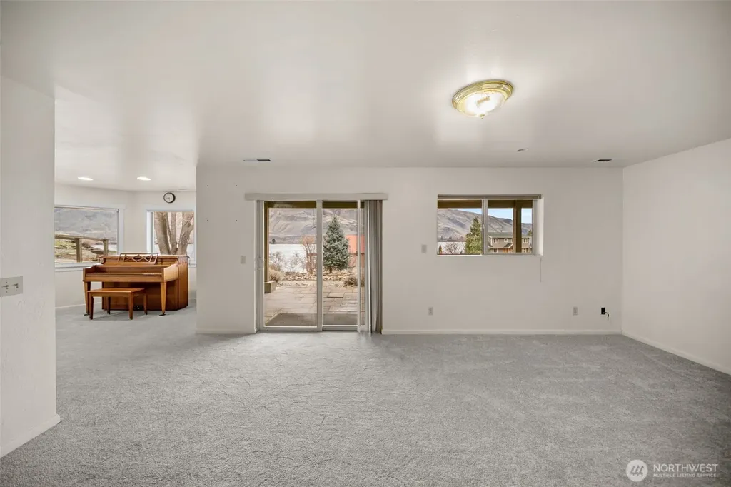 7491 Pot O Gold Lane Wenatchee WA 98801