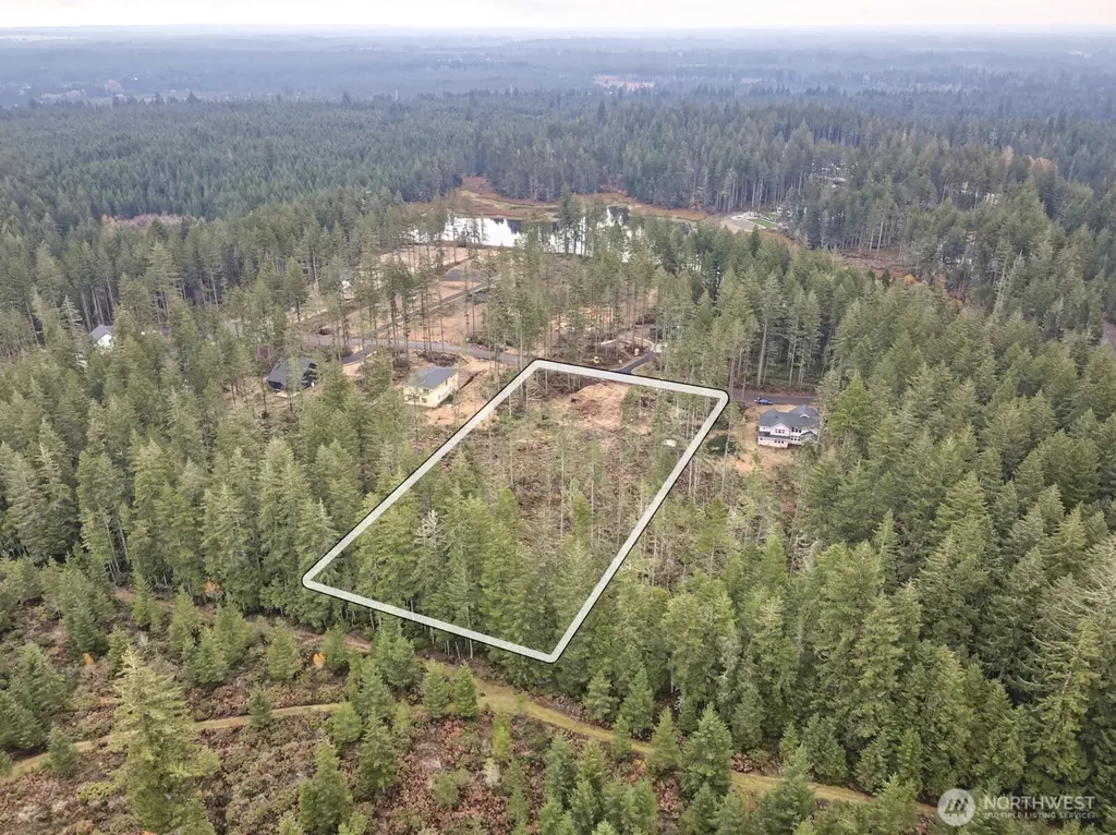 701 W Clear Lake Drive Shelton WA 98584