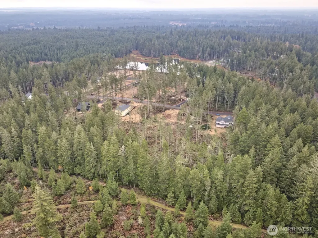701 W Clear Lake Drive Shelton WA 98584