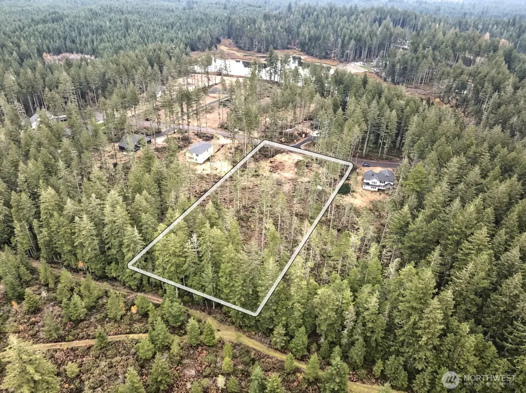 701 W Clear Lake Drive Shelton WA 98584