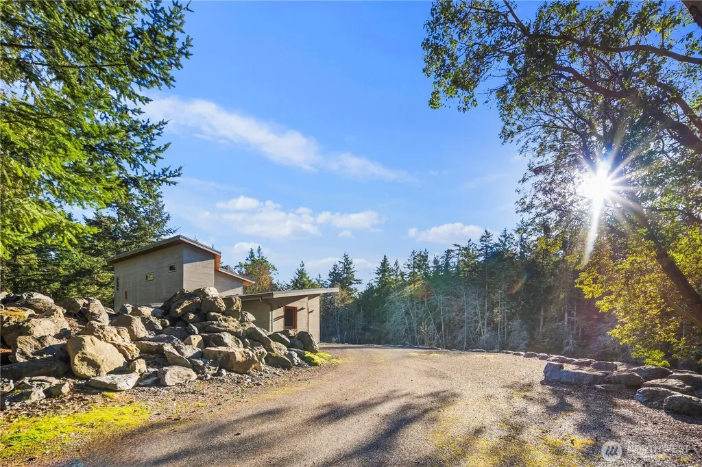 96 Pleasant Pond Lane Friday Harbor WA 98250