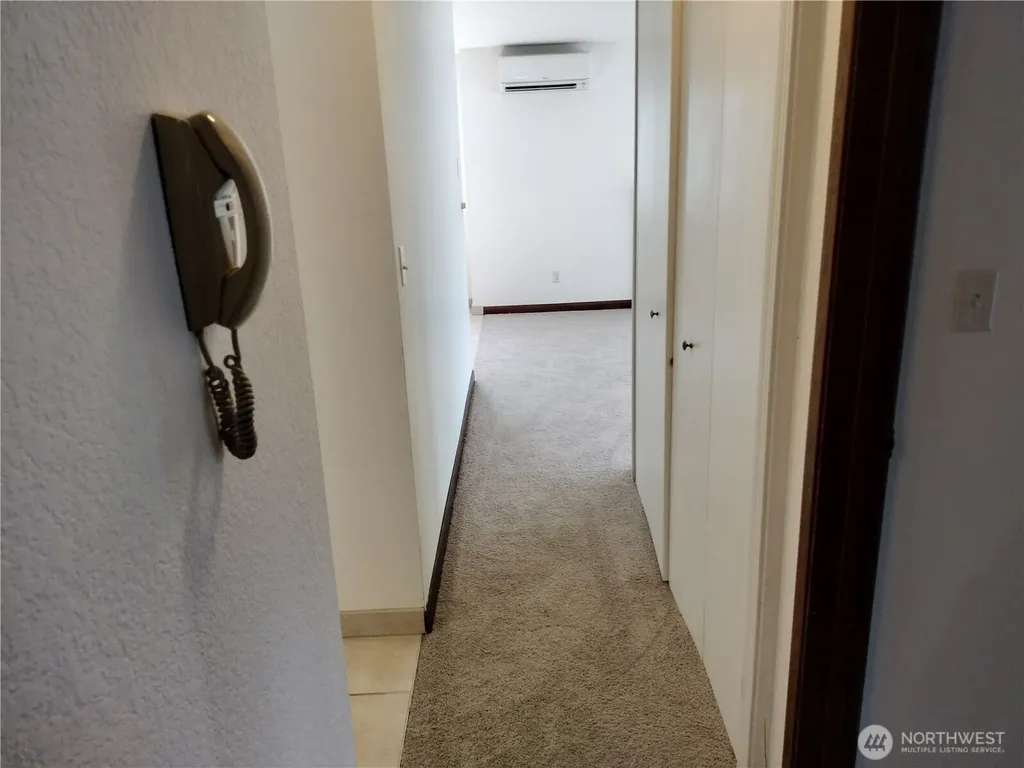 11755 Greenwood Avenue N Seattle WA 98133