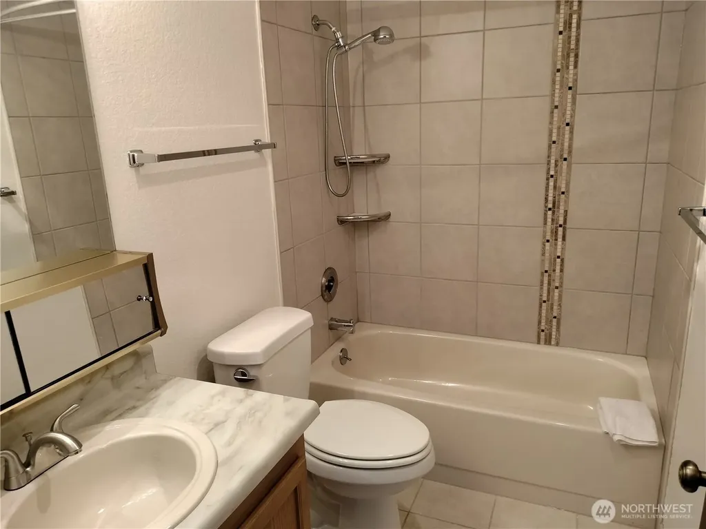 11755 Greenwood Avenue N Seattle WA 98133