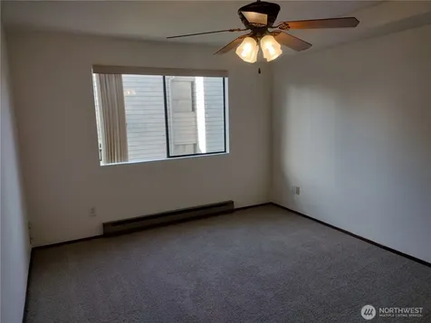 11755 Greenwood Avenue N Seattle WA 98133