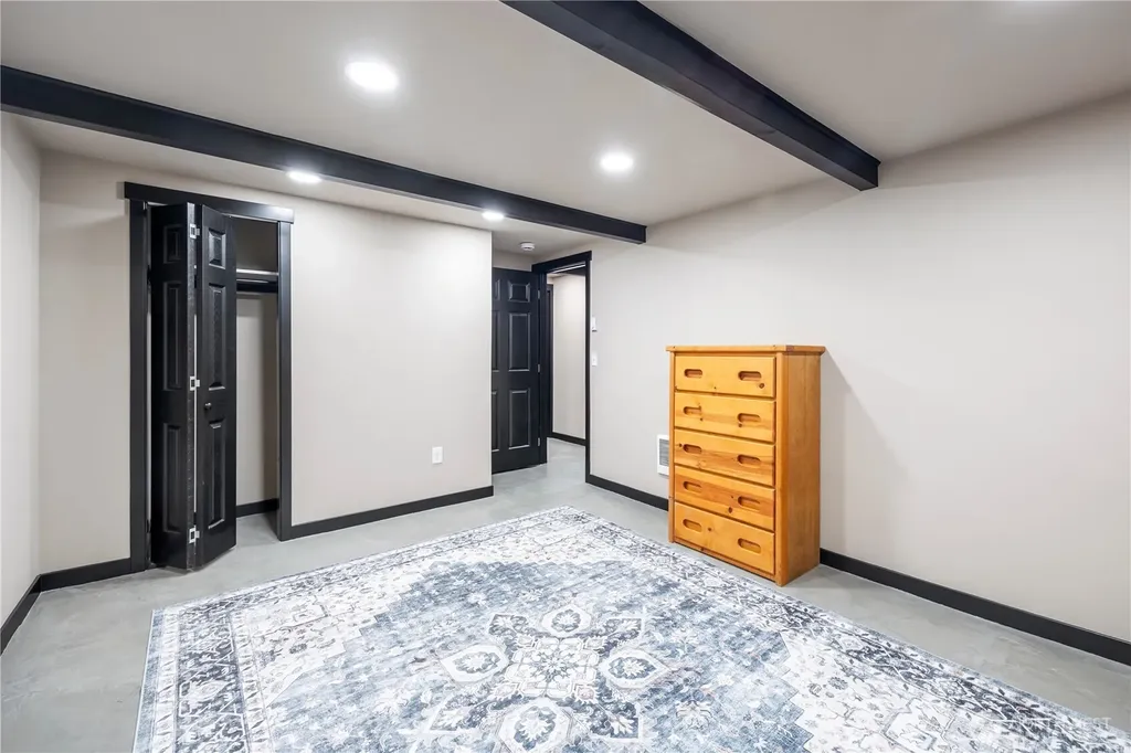 2103 46th Avenue NE Olympia WA 98506