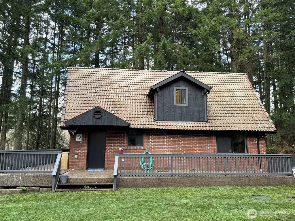 2103 46th Avenue NE Olympia WA 98506