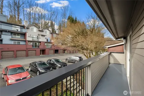 15805 Waynita Way NE Bothell WA 98011