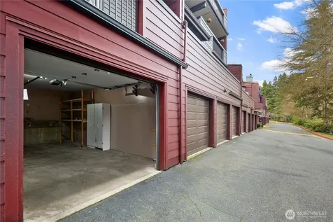 15805 Waynita Way NE Bothell WA 98011