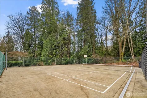 15805 Waynita Way NE Bothell WA 98011