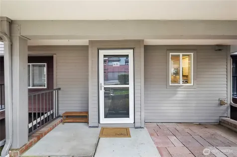 15805 Waynita Way NE Bothell WA 98011