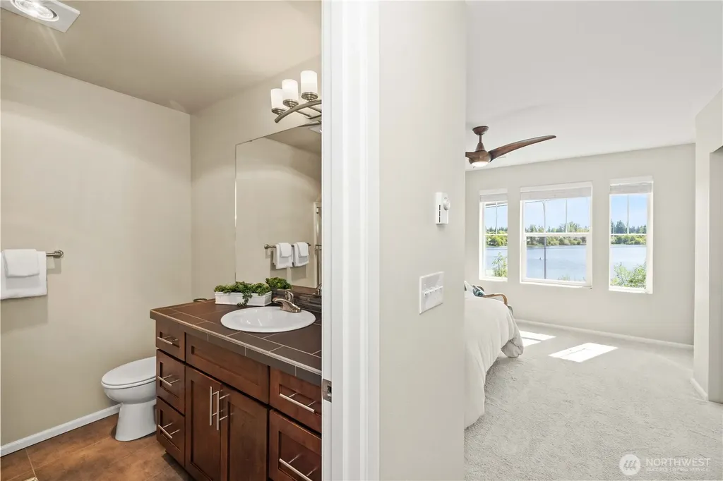 1912 113th Place SE Everett WA 98208