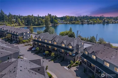 1912 113th Place SE Everett WA 98208