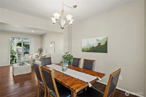 1912 113th Place SE Everett WA 98208