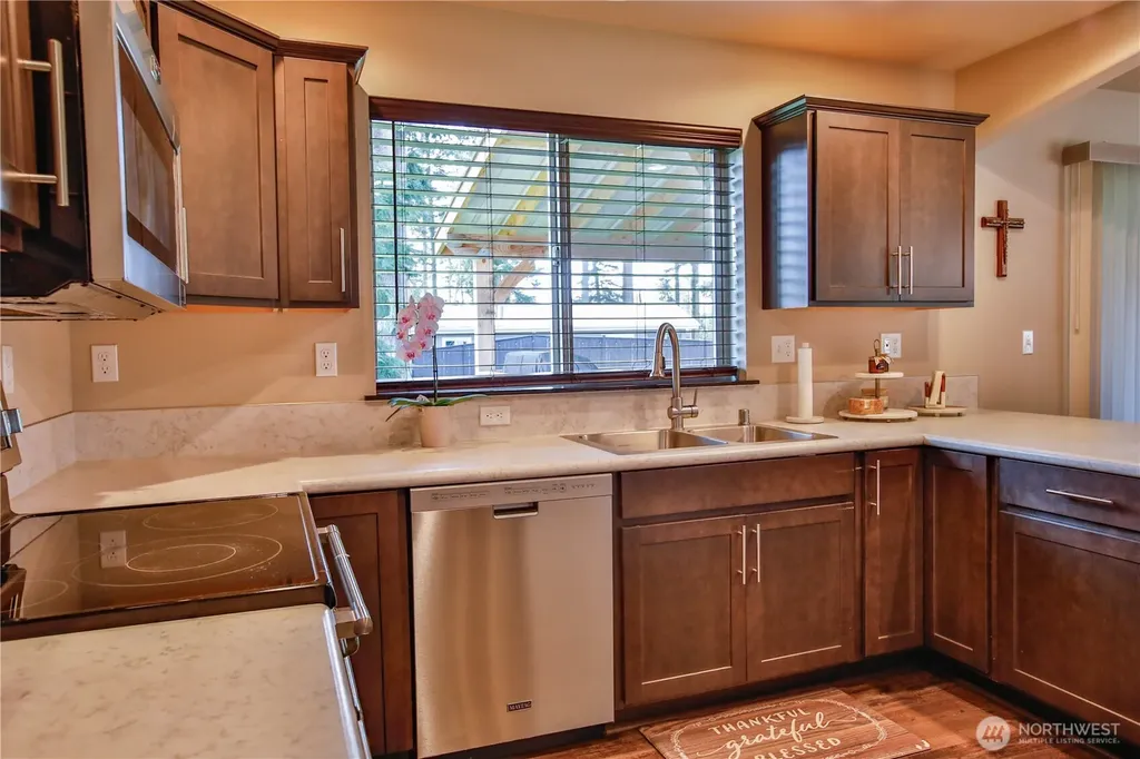 2000 Virginia Avenue Coupeville WA 98239