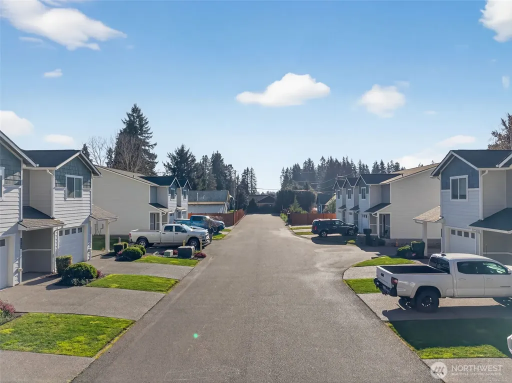 1409 1412, 1413, 1414 Nora Lane Centralia WA 98531