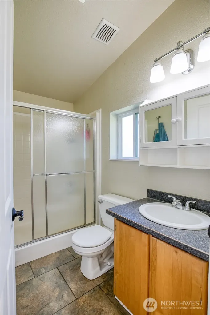 4687 Wishkah Road Aberdeen WA 98520