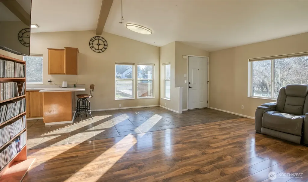 4687 Wishkah Road Aberdeen WA 98520