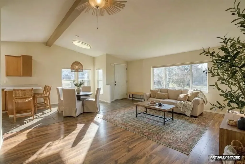 4687 Wishkah Road Aberdeen WA 98520