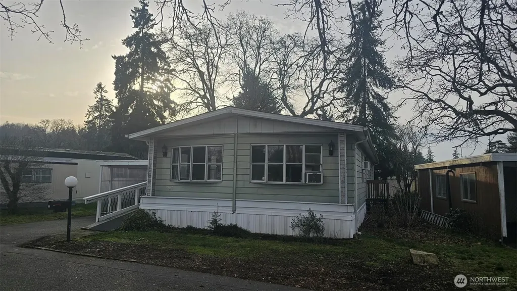 3202 85th St S Lakewood WA 98499