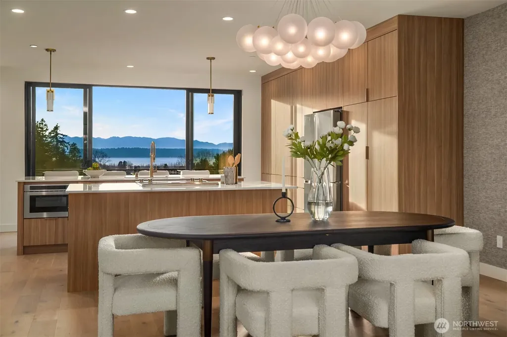 614 5th Avenue S Edmonds WA 98020