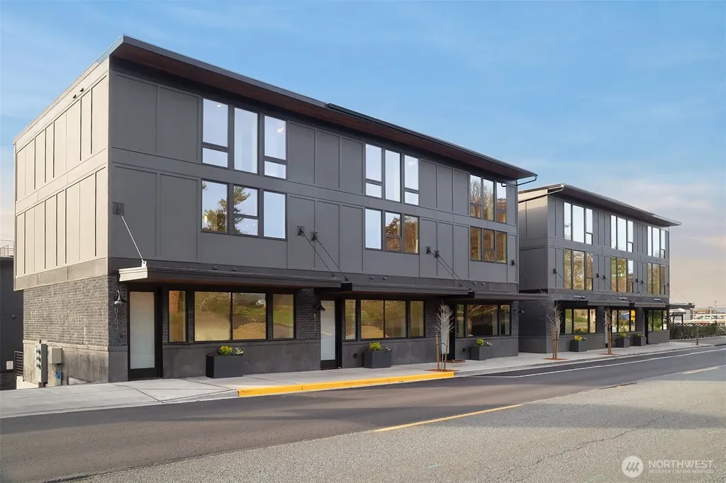 614 5th Avenue S Edmonds WA 98020