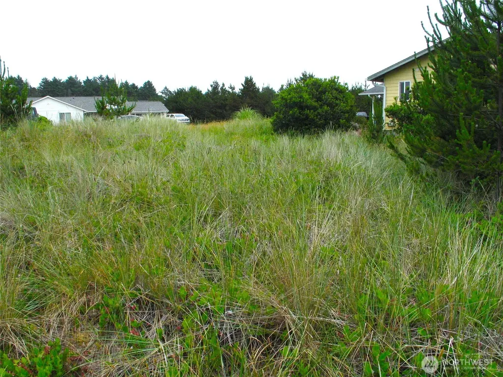32307 H Place Ocean Park WA 98640