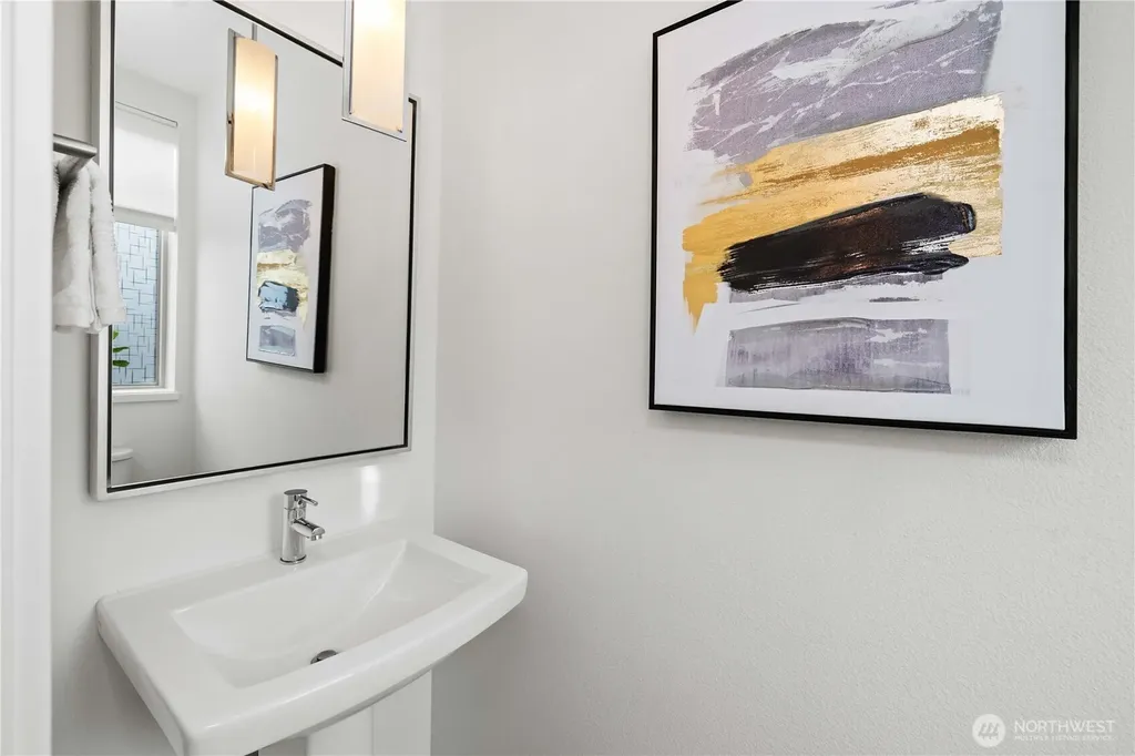 32730 Hemlock Avenue SE Black Diamond WA 98010