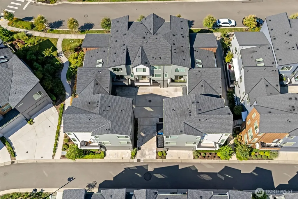 32730 Hemlock Avenue SE Black Diamond WA 98010