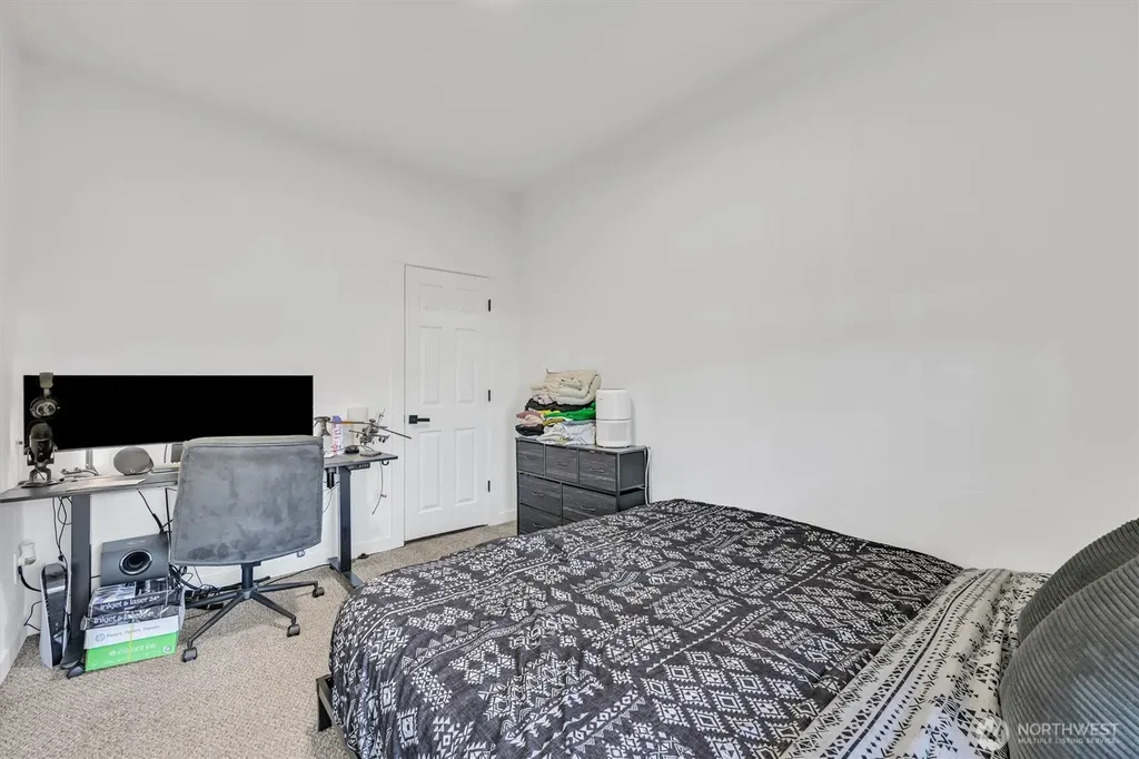 6004 S Lawrence Street Tacoma WA 98409
