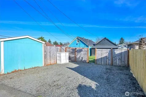 6004 S Lawrence Street Tacoma WA 98409