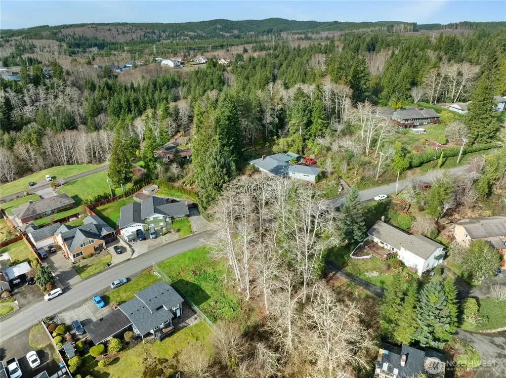 12 Chilton Road Aberdeen WA 98520