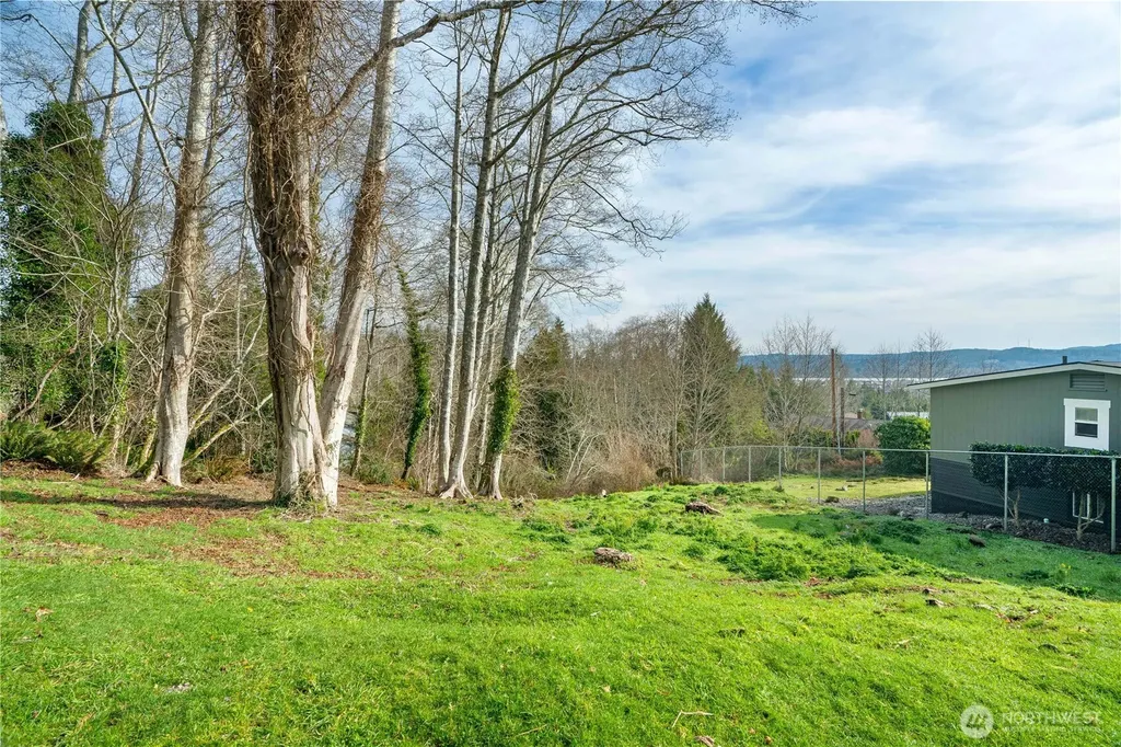 12 Chilton Road Aberdeen WA 98520
