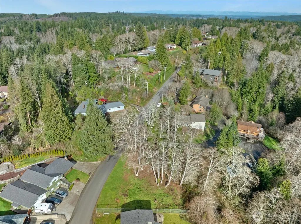 12 Chilton Road Aberdeen WA 98520