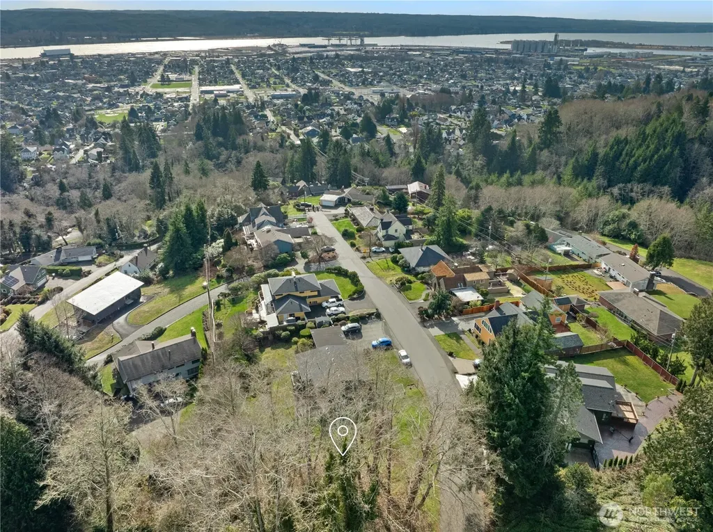12 Chilton Road Aberdeen WA 98520